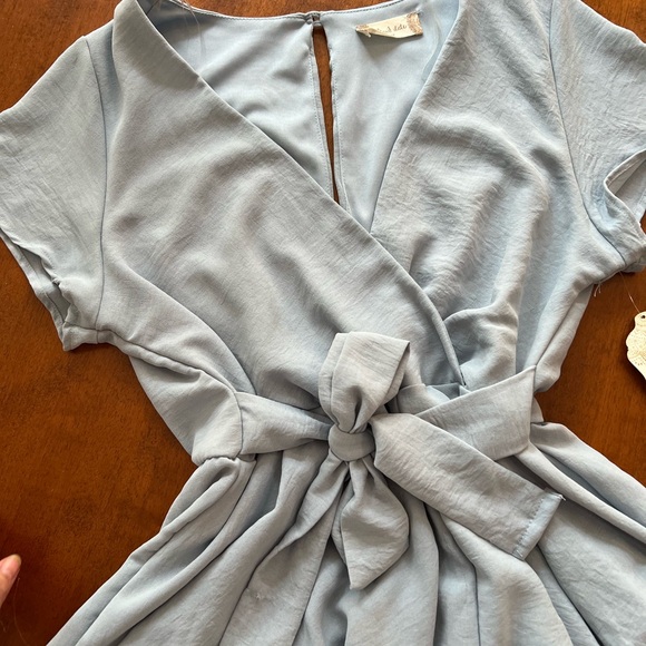 Altar’d State Ruffled Tie Waist Romper Sz M - Picture 5 of 14